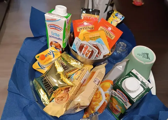 Whatshouse 4* روما